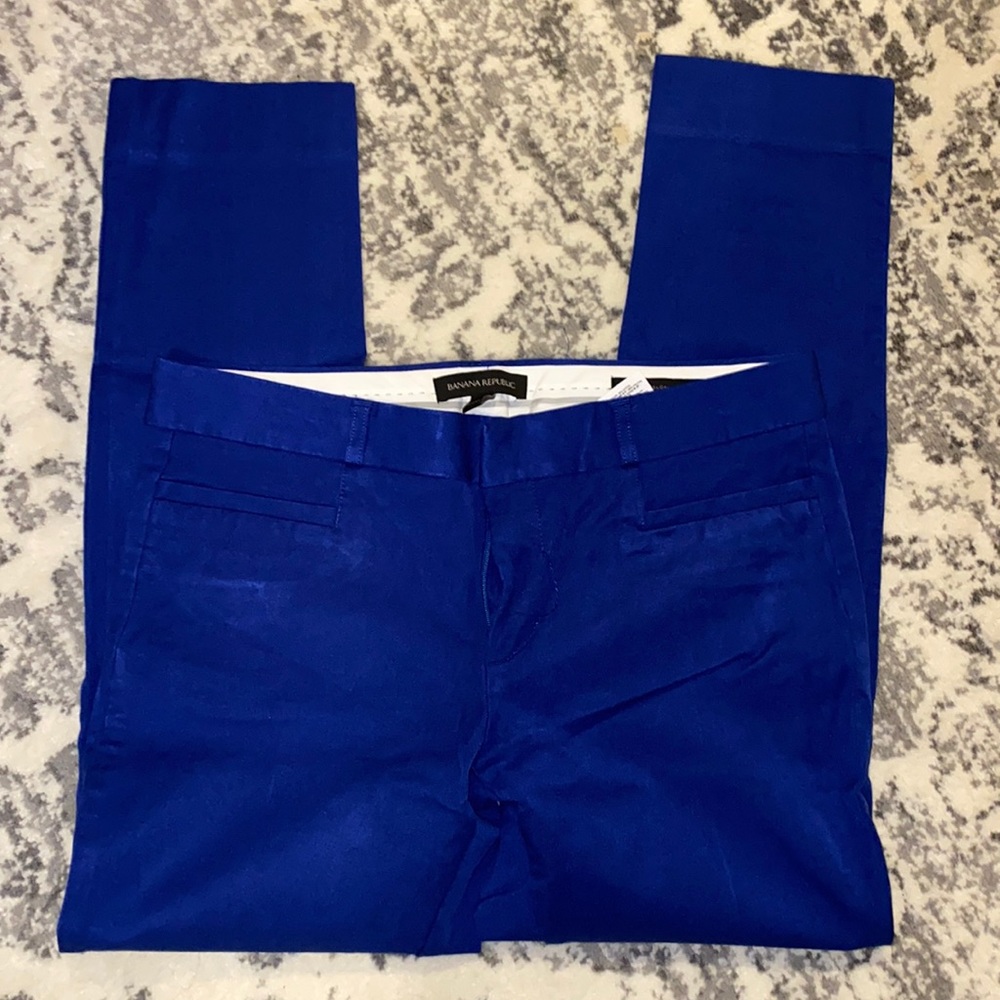 💙Royal blue “Sloan fit” skinny leg dress pants.